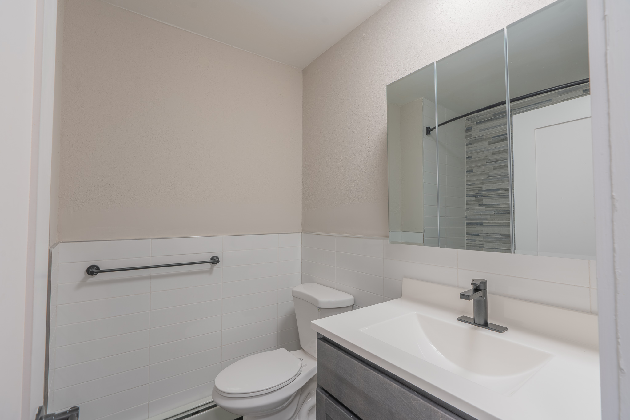 Photos Groveland Manor Apartments